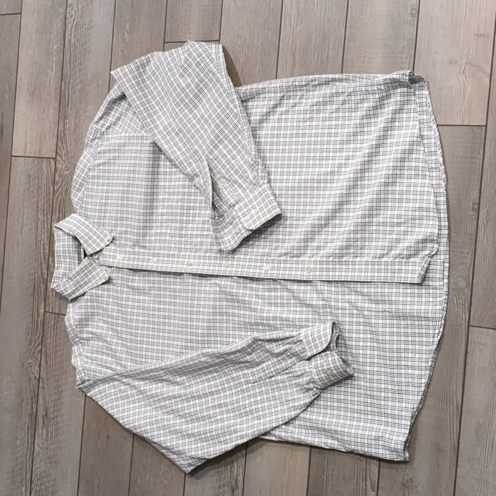 EUC Jos A Banks Button Down